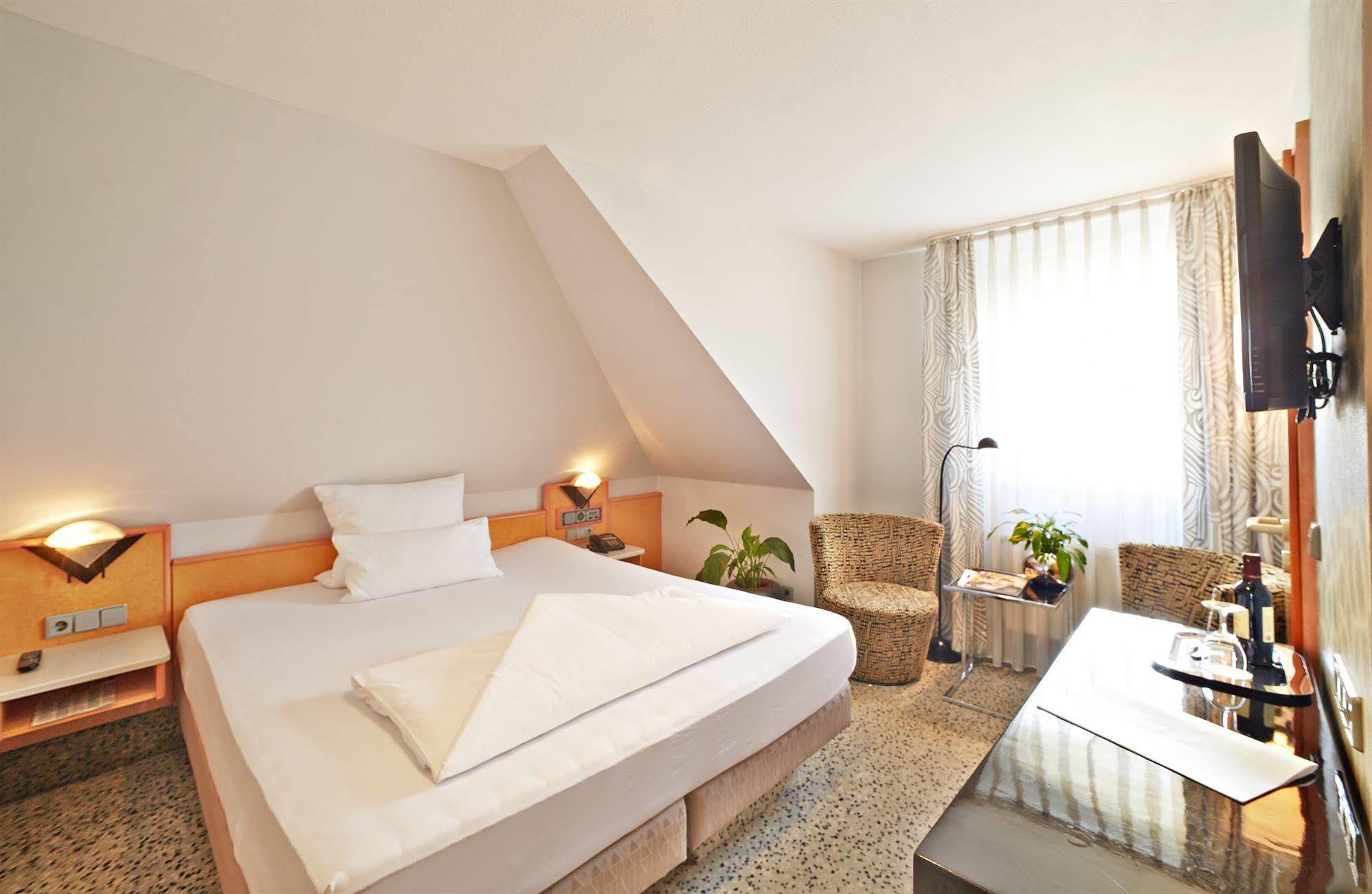 Top Hotel Kraemer Koblenz  Ngoại thất bức ảnh